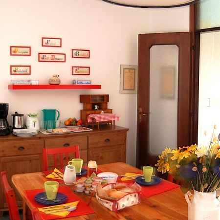 Guesthouse La Rocca グラッソッビオ エクステリア 写真