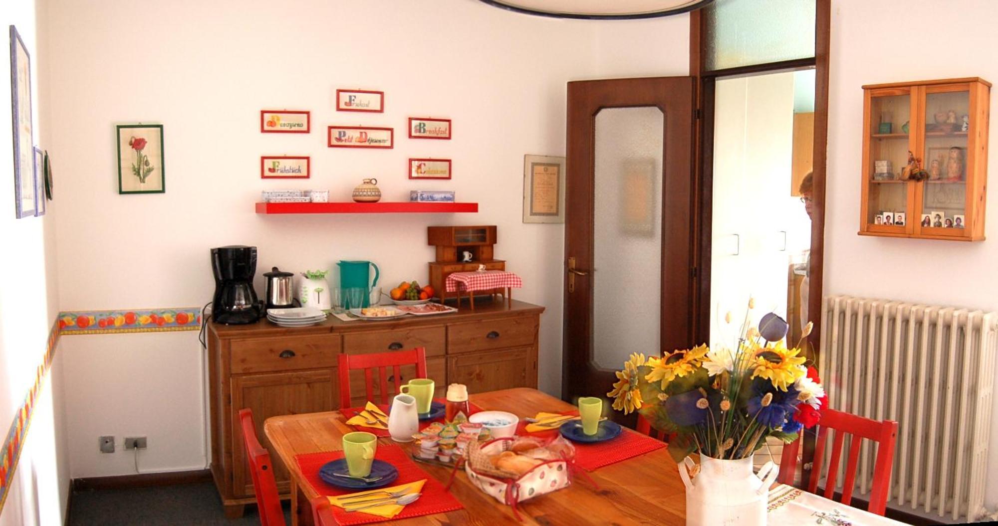 Guesthouse La Rocca グラッソッビオ エクステリア 写真